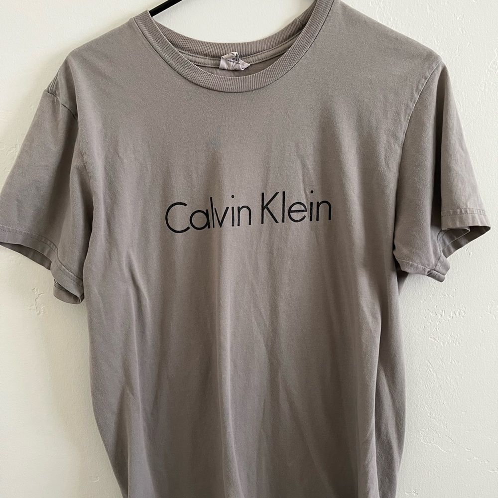 Calvin Klein T-shirt